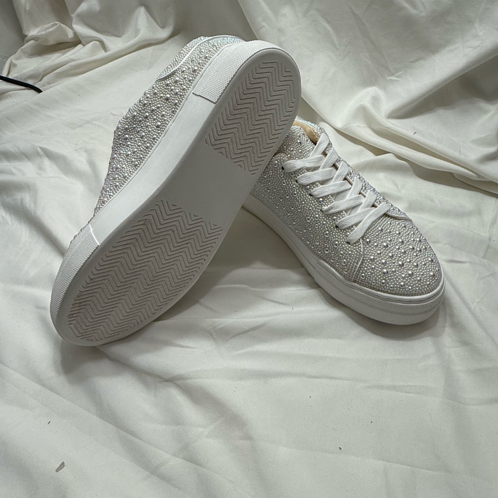 Betsey Johnson Sparkling White Sidney Women's Sneakers
